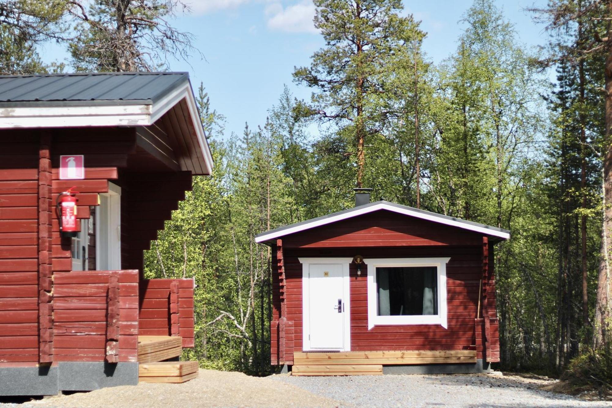 Crow Creek Cabins Enare Exteriör bild